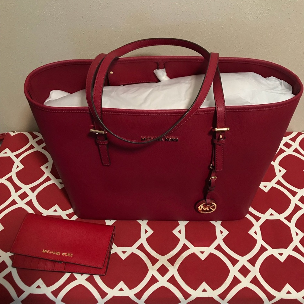 Michele Kors purse